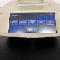 Bio-Rad C1000 Touch Thermal Cycler image 2